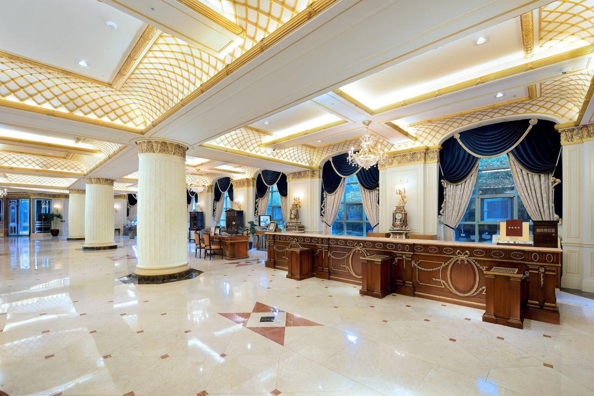 לוגו Le Midi Hotel Chitou מראה חיצוני תמונה