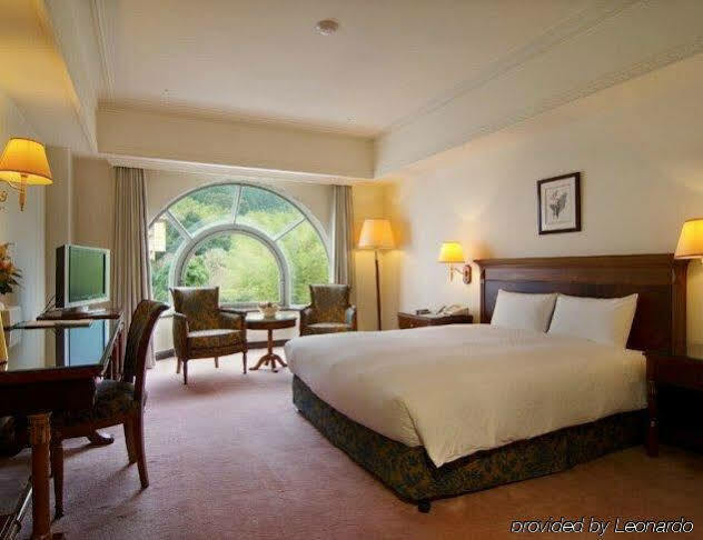 לוגו Le Midi Hotel Chitou מראה חיצוני תמונה